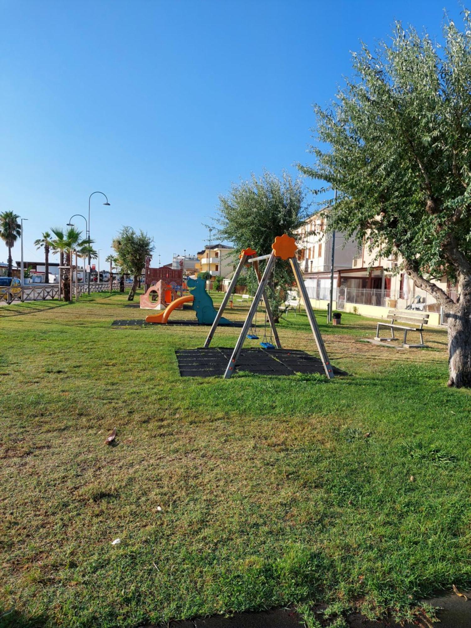 La Conchiglia Apartment Porto Sant'Elpidio Bagian luar foto